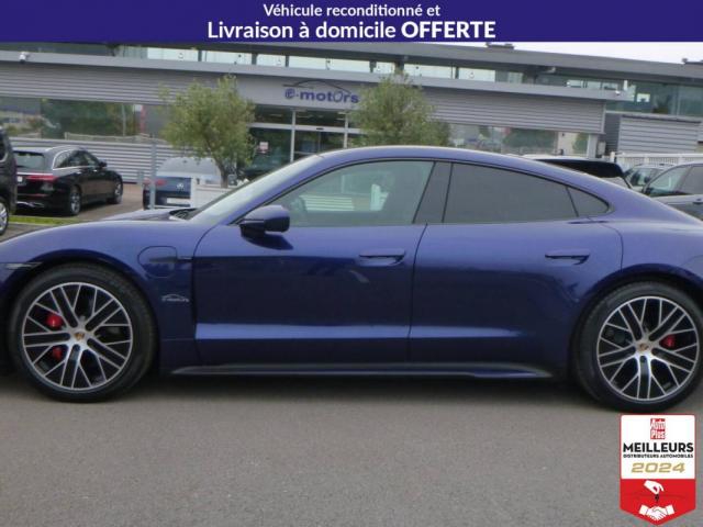 Porsche Taycan image 3