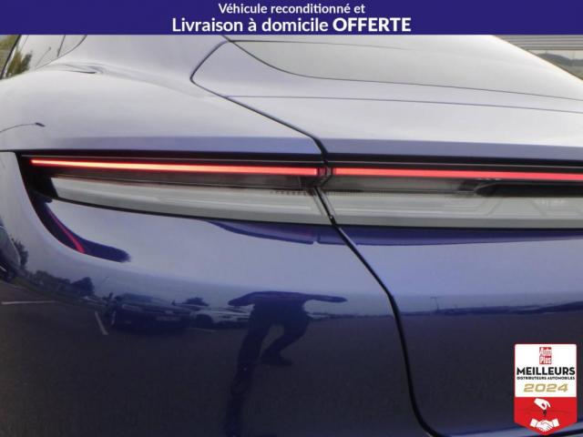 Porsche Taycan image 5