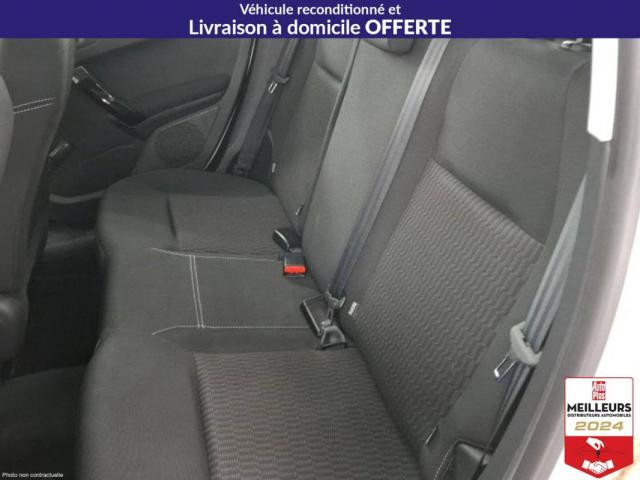 Peugeot 208 image 5
