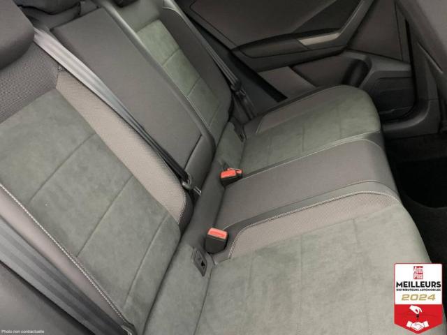 Volkswagen T-Roc image 8