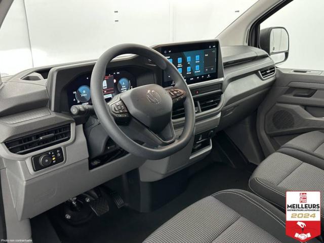 Volkswagen Transporter image 9