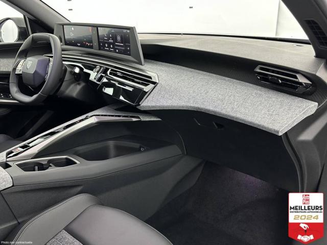 Peugeot 5008 image 1