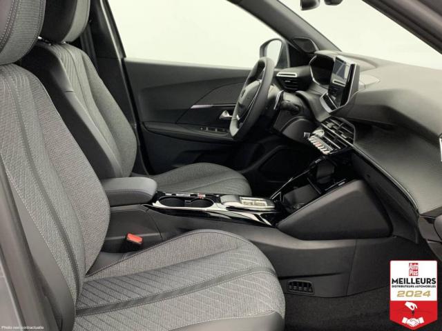 Peugeot 2008 image 7