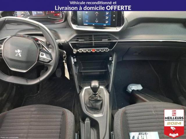 Peugeot 2008 image 4