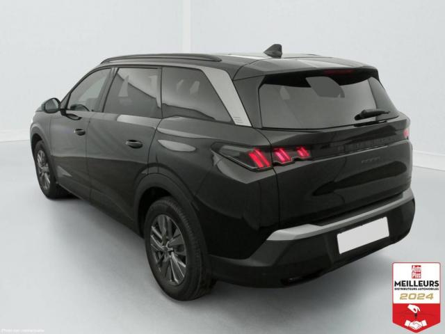 Peugeot 5008 image 1