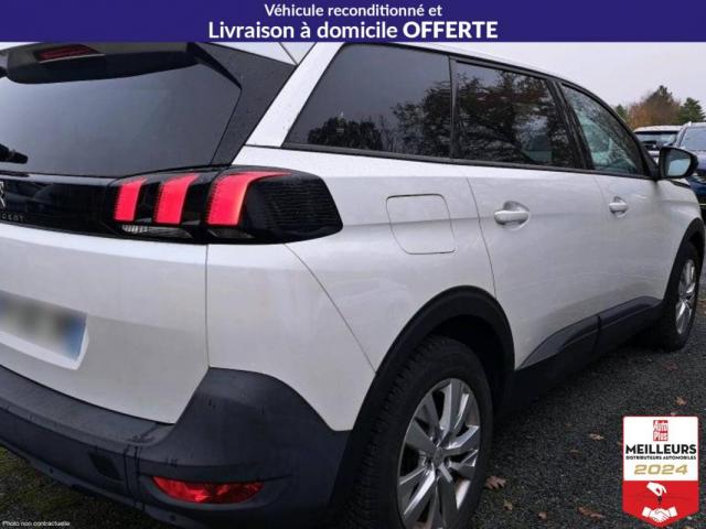 Peugeot 5008 image 4