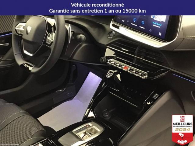 Peugeot 2008 image 8