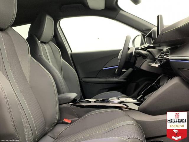 Peugeot 2008 image 4