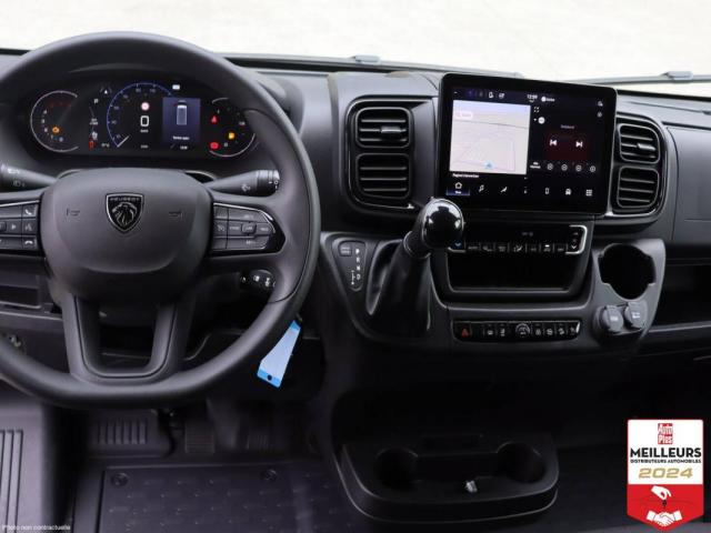 Peugeot Boxer image 2