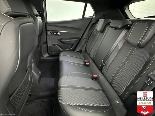 Peugeot 2008 image 8