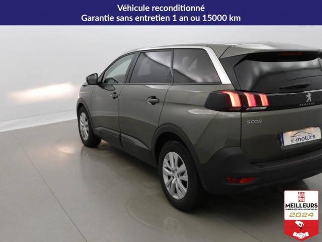 Peugeot 5008 image 2