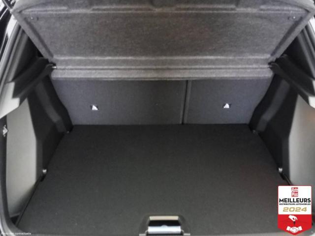 Peugeot 2008 image 3