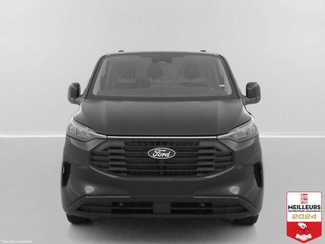 Ford Transit image 9