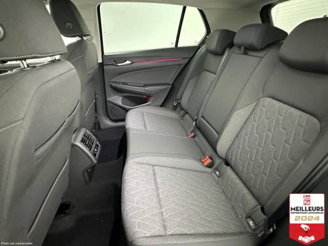 Volkswagen Golf image 9