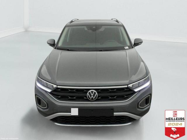 Volkswagen T-Roc image 9