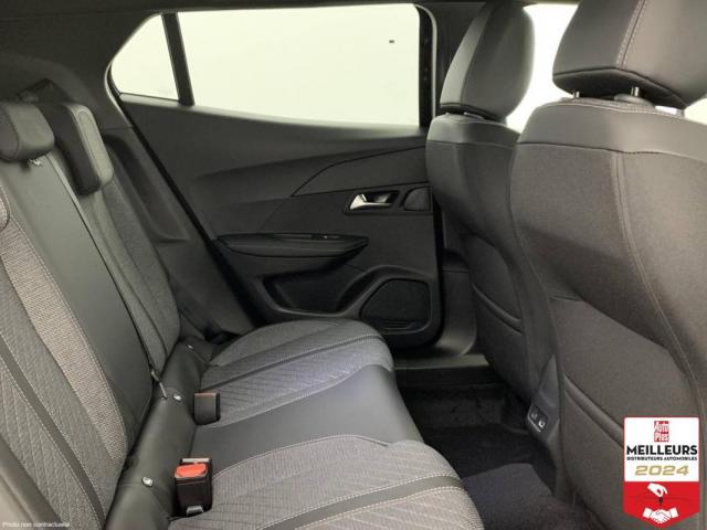 Peugeot 2008 image 2