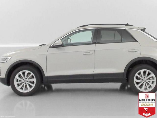 Volkswagen T-Roc image 5
