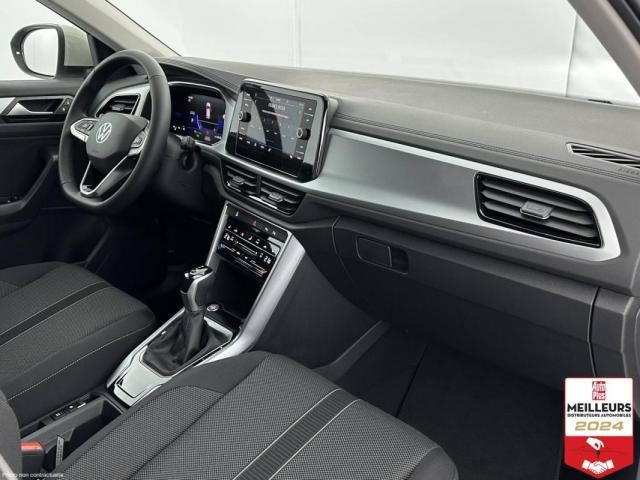 Volkswagen T-Roc image 8