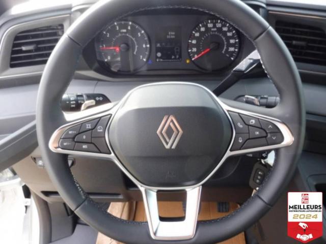 Renault Master image 2