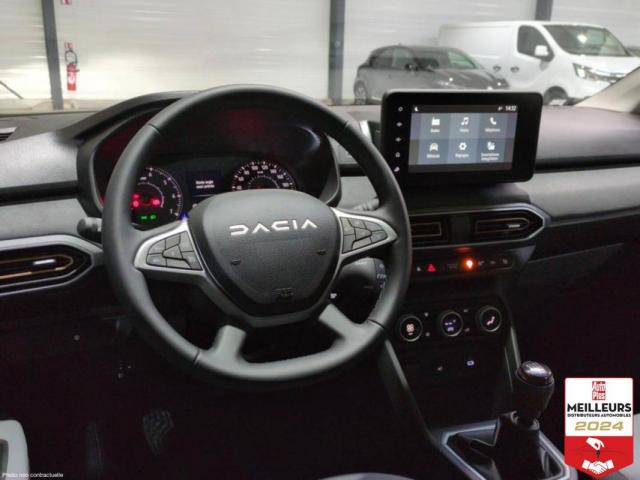 Dacia Sandero image 8