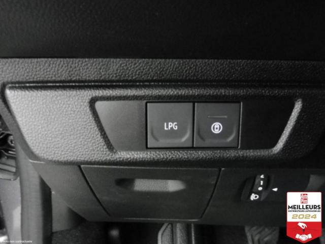 Dacia Jogger image 1