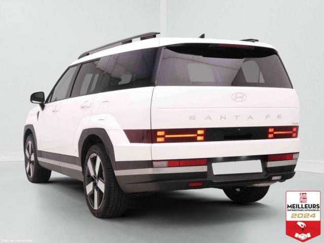 Hyundai Santa Fe image 1