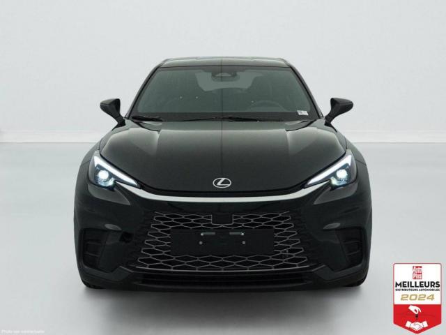 Lexus Lbx image 7