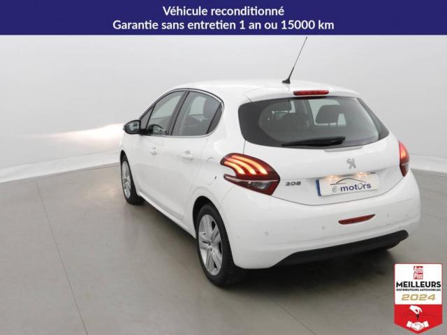 Peugeot 208 image 1