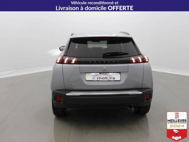 Peugeot 2008 image 8