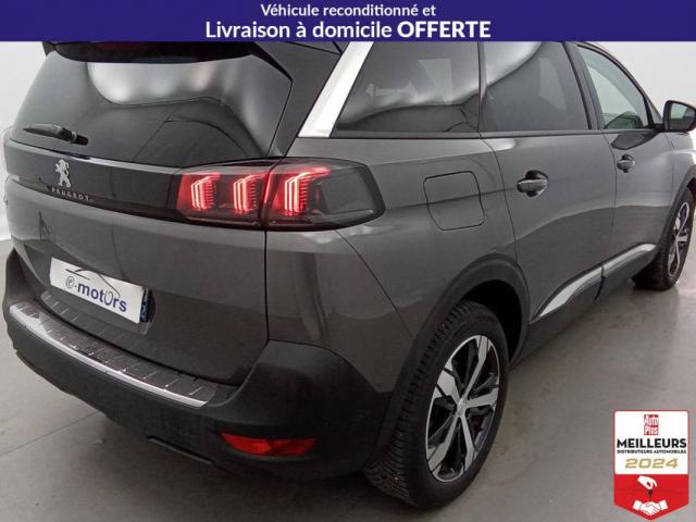 Peugeot 5008 image 4