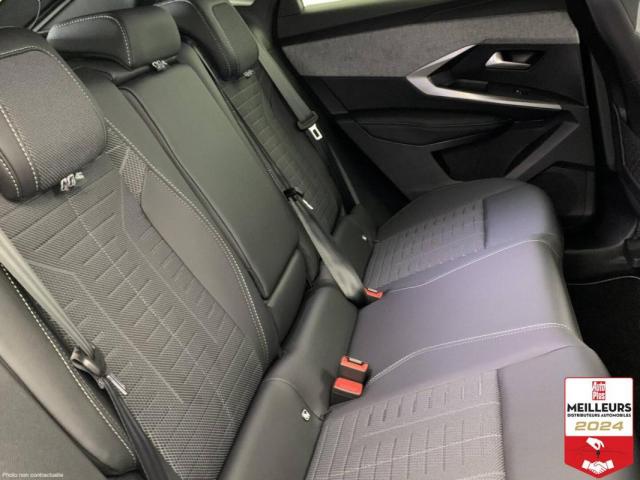 Peugeot 3008 image 6