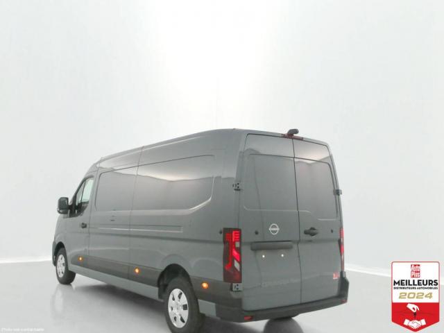 Nissan Interstar image 2