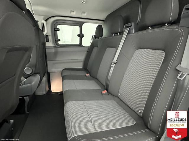 Volkswagen Transporter image 5