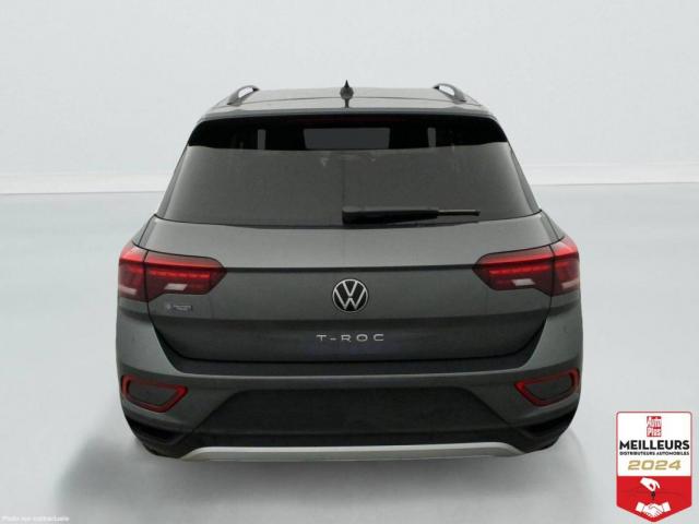 Volkswagen T-Roc image 6