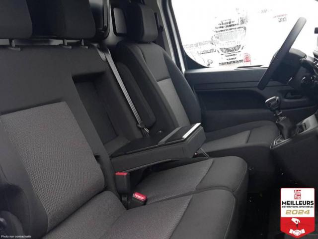 Citroen Jumpy image 2