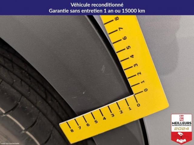 Peugeot 2008 image 8