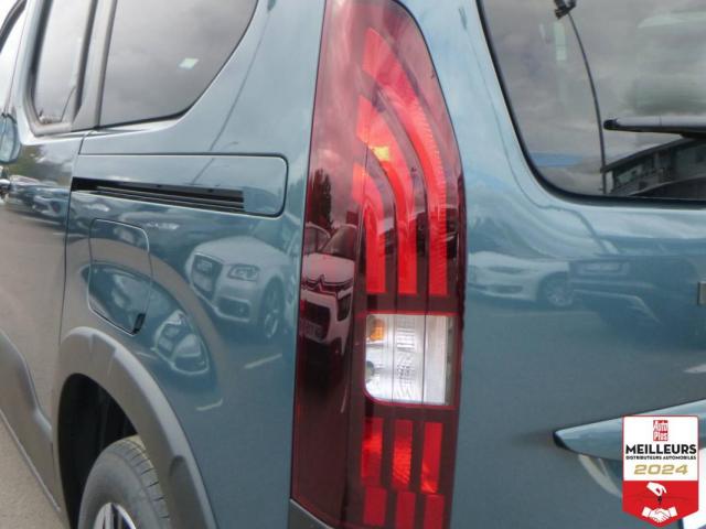 Peugeot Rifter image 9