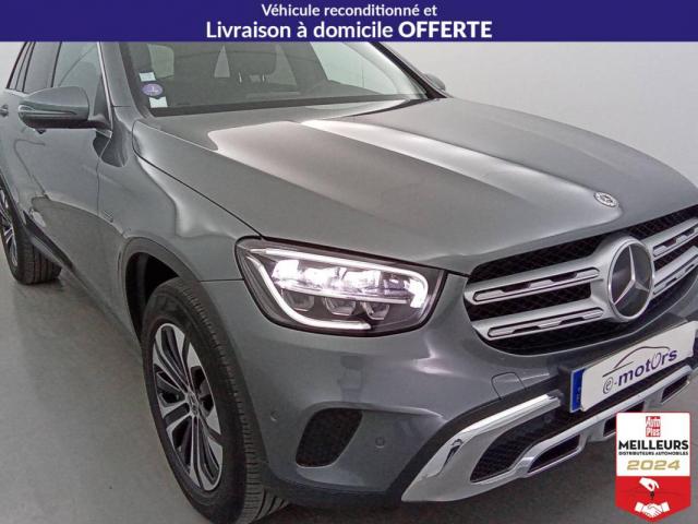 Mercedes Benz Glc image 9