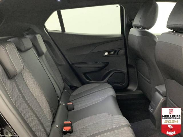 Peugeot 2008 image 9