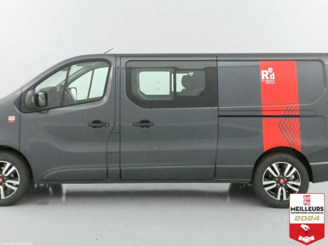 Renault Trucks Trafic image 4