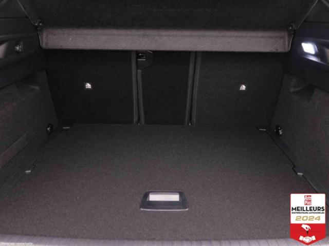 Peugeot 3008 image 2