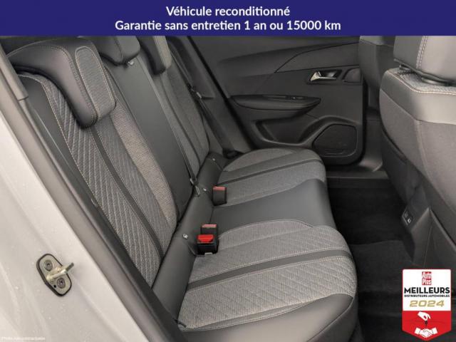 Peugeot 2008 image 1