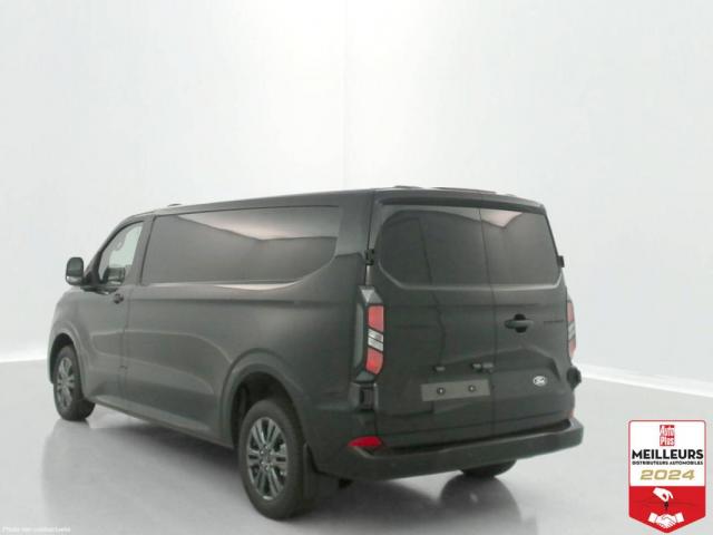 Ford Transit image 4