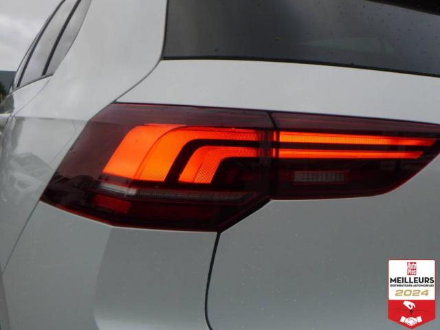 Volkswagen Golf image 9