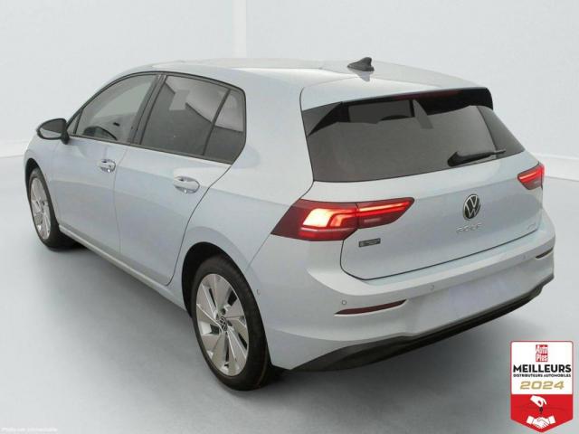 Volkswagen Golf image 6