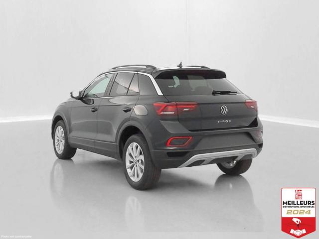 Volkswagen T-Roc image 7