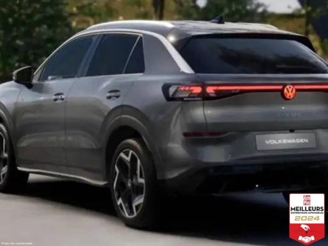 Volkswagen T-Roc image 2