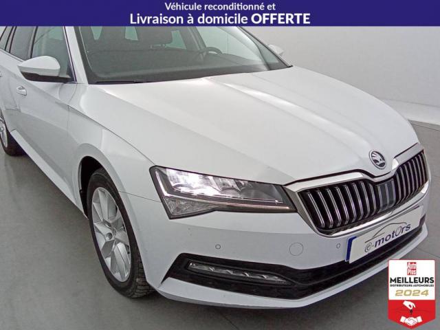 Skoda Superb Combi image 6