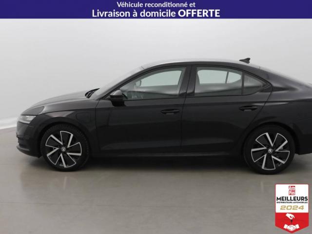 Skoda Octavia image 3