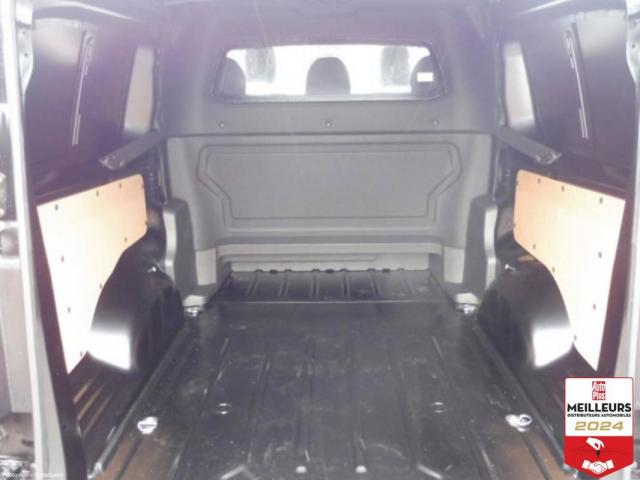 Citroen Jumpy image 9